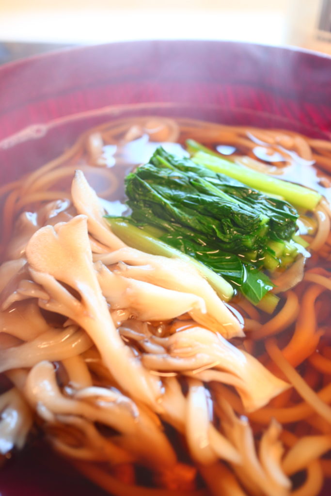 主婦のお昼ご飯にぴったり、簡単うどん