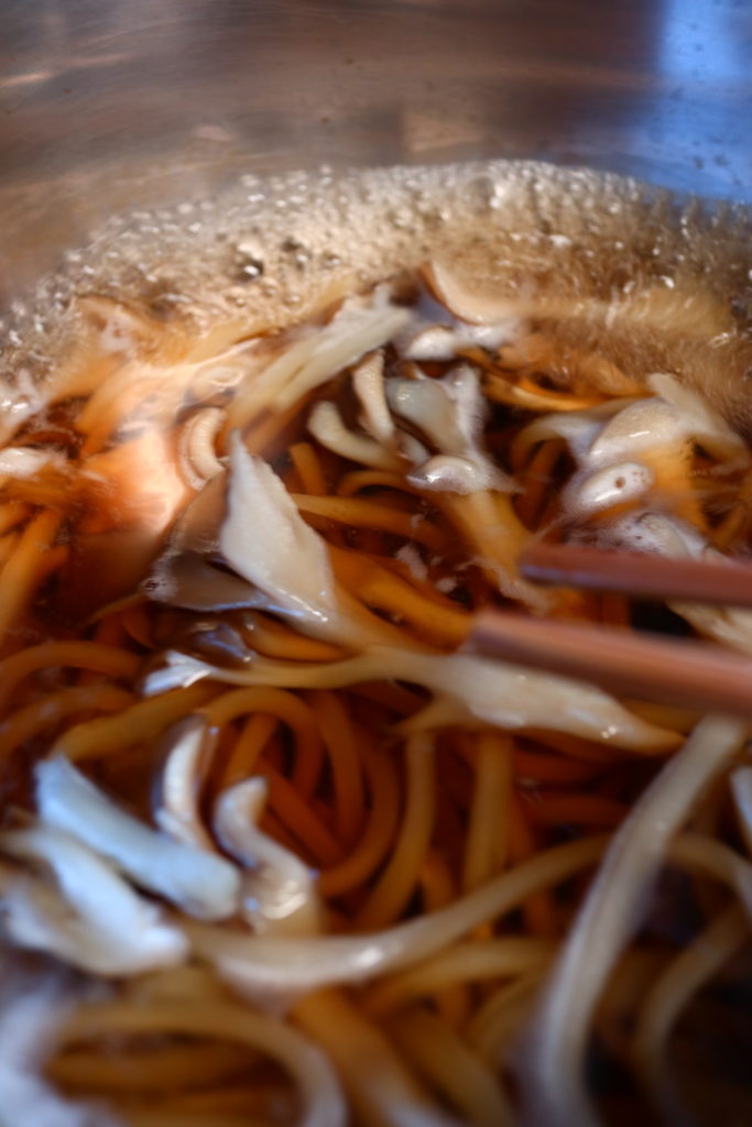 冷凍稲庭うどんで簡単ランチ