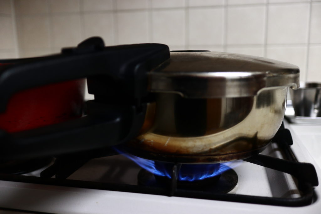 フィスラーの圧力鍋で、さんまの梅生姜煮レシピ