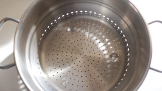 フィスラーの鍋を蒸し器として使う