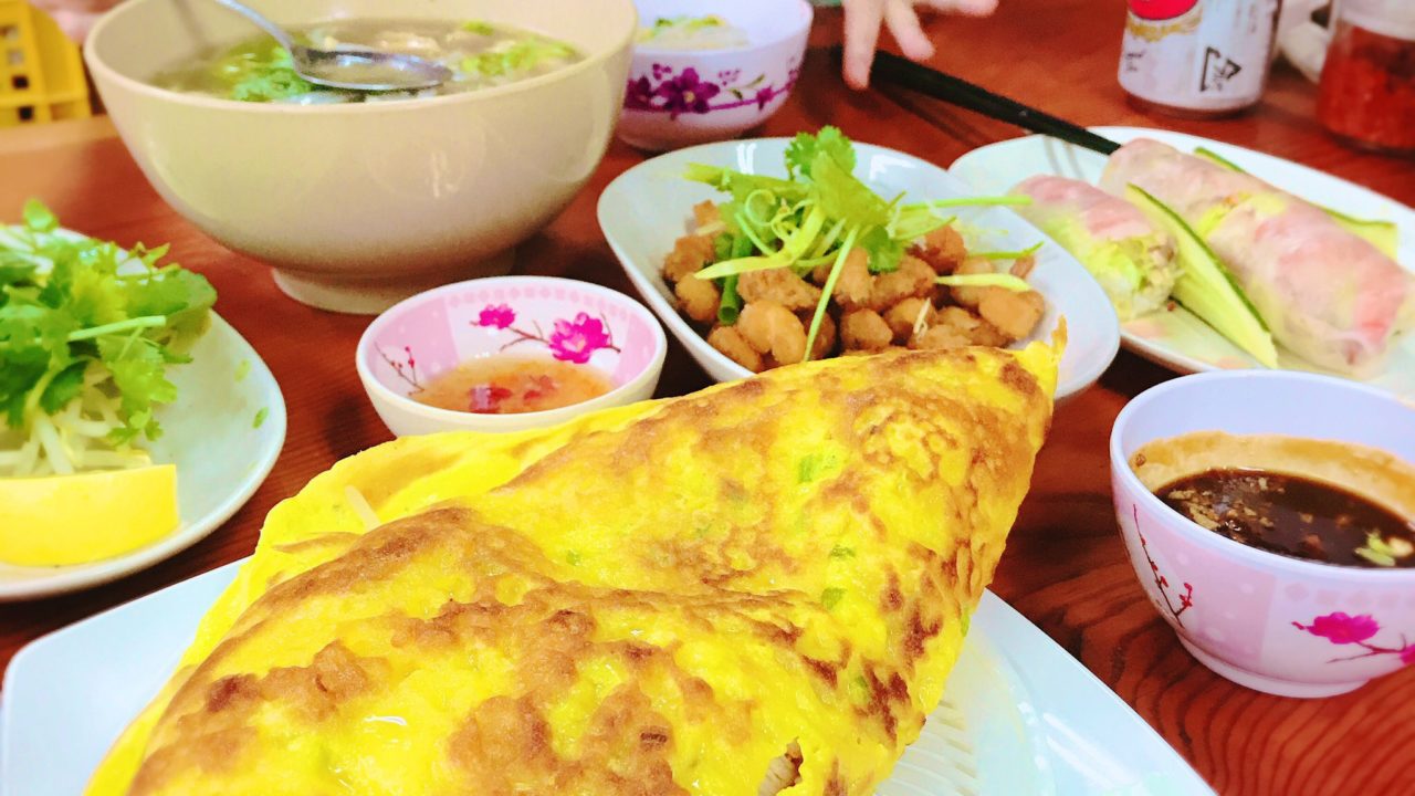 横浜のベトナムタウン、いちょう団地へ！「タンハー」と「金春」で 本格ベトナム料理をお腹いっぱい食べてきた。｜すっきり、さっぱり。