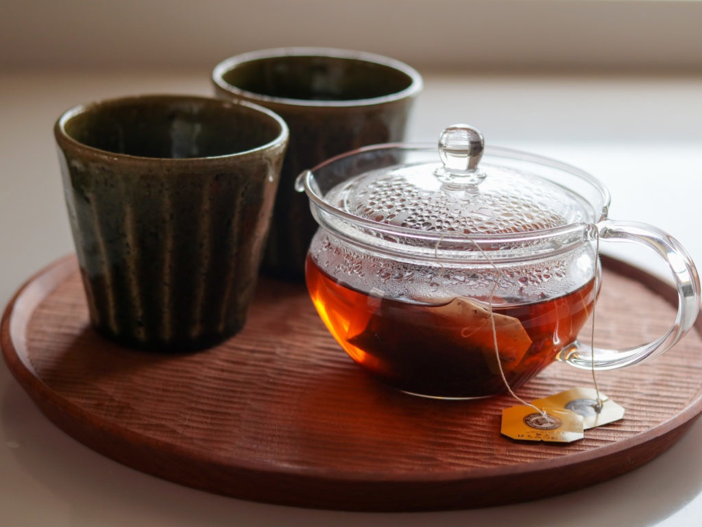 ラクシュミー「極上はちみつ紅茶」が家や山歩きのひとやすみにぴったりでおすすめ