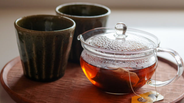 ラクシュミー「極上はちみつ紅茶」が家や山歩きのひとやすみにぴったりでおすすめ