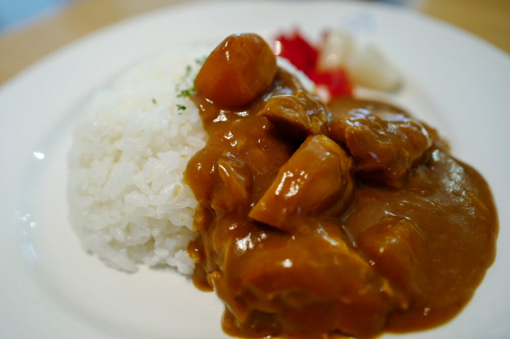 函館4泊5日ひとり旅で食べたおいしいもの＆おいしいお店12：青森県立美術館 カフェ4匹の猫