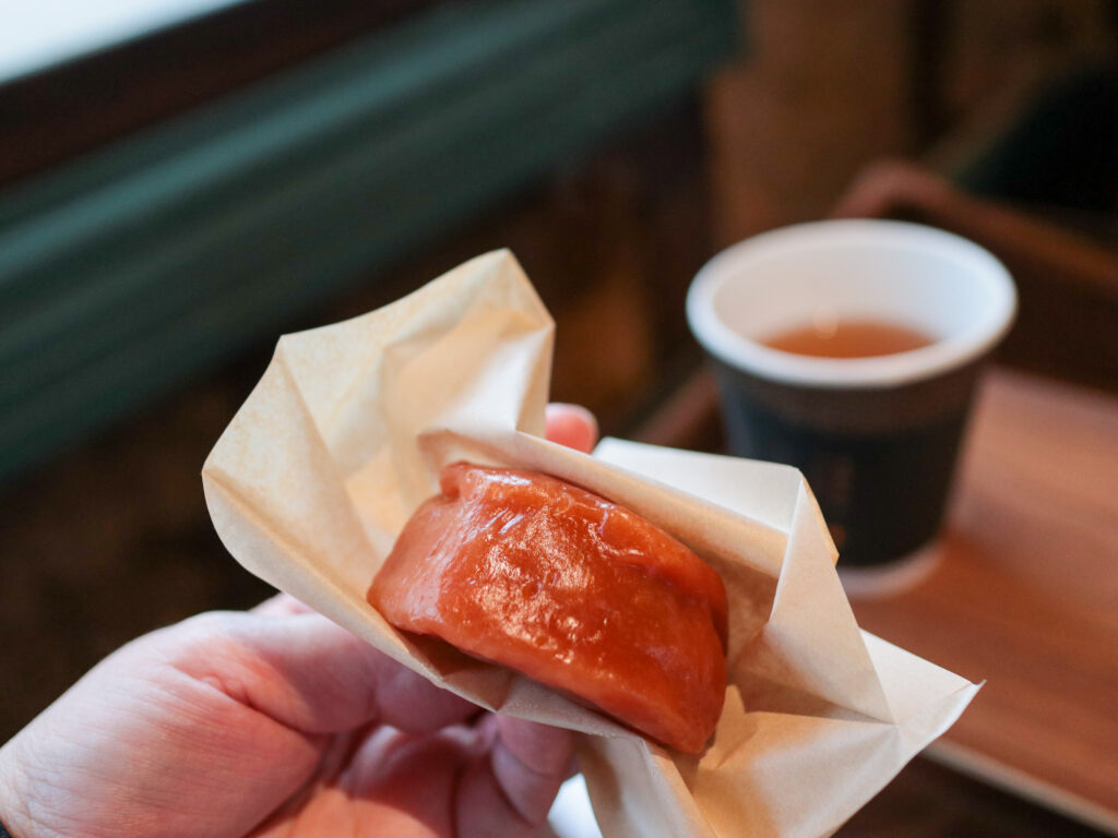 松本十帖の中のカフェ、「おやきとコーヒー」。