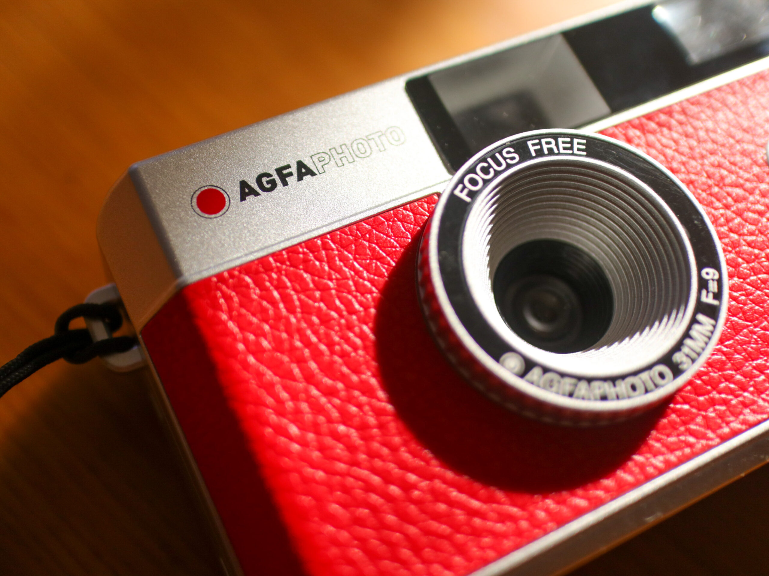 トイデジ】デザインだけ抜群なAGFAのデジカメ「AGFA sensor 505