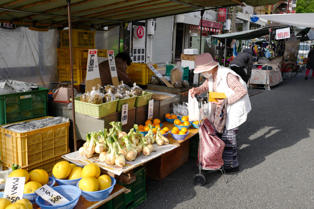 高知ひとり旅3泊4日：2日目：日曜市