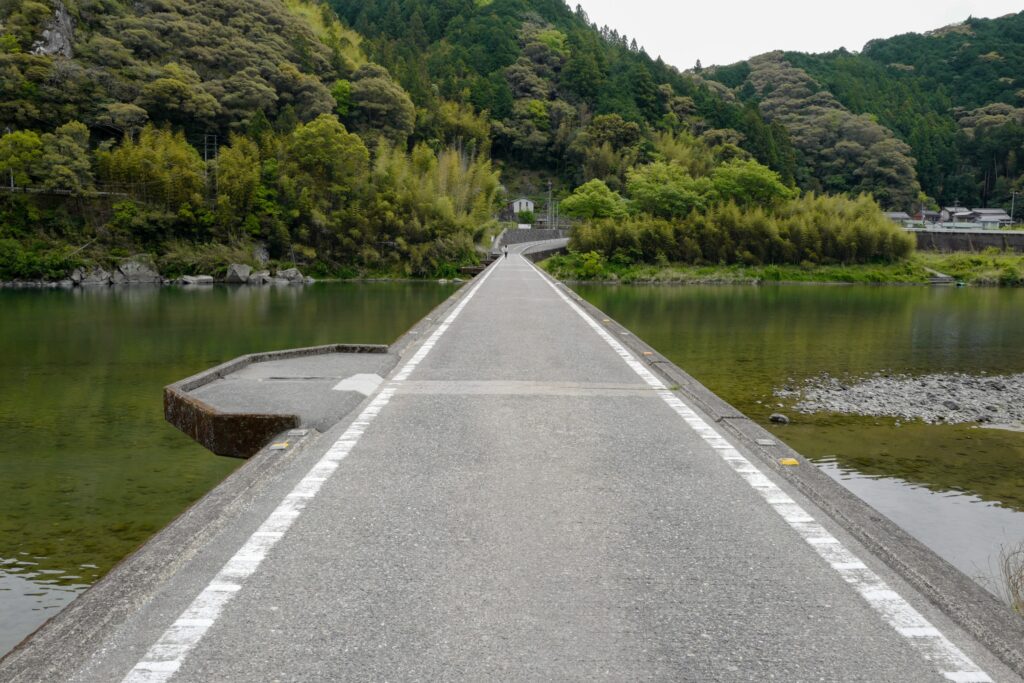 高知ひとり旅3泊4日：3日目：レンタカーで仁淀川ブルーを見に行く