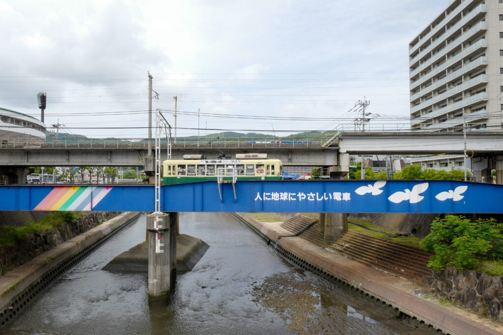 崎ひとり旅3泊4日：2日目：電動レンタサイクルで長崎をぐるっと一周：平和祈念像