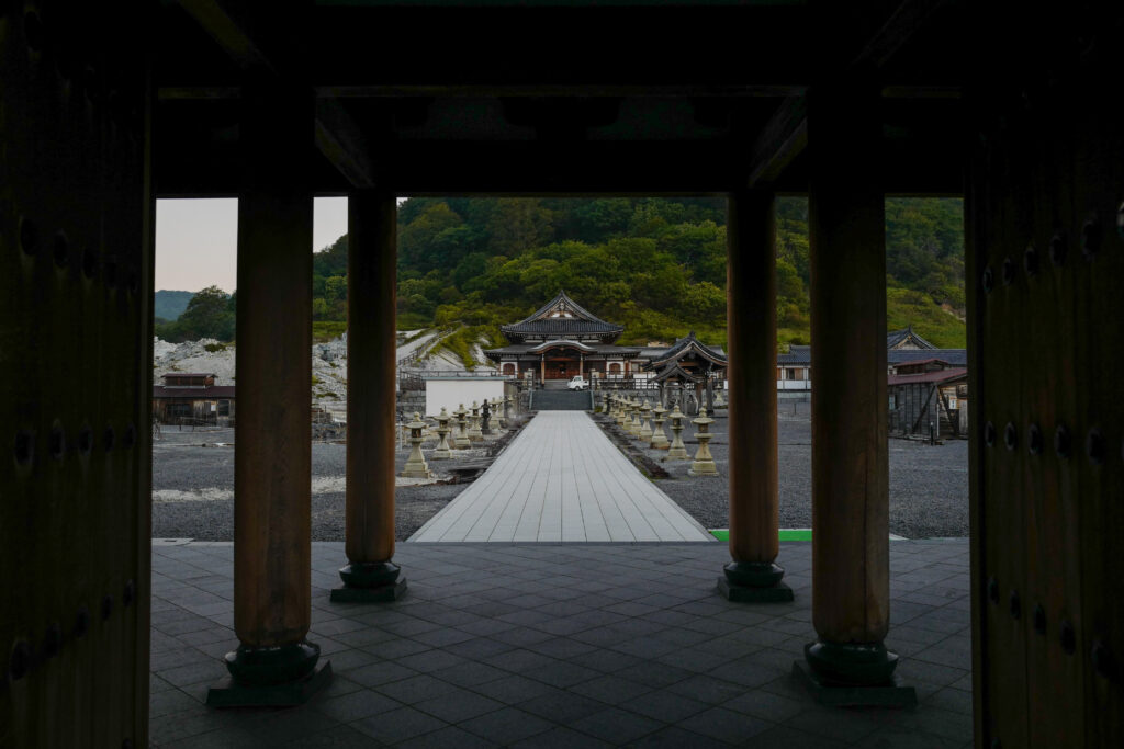 恐山・大間・函館4泊5日旅：2日目：恐山 早朝散策＆古滝の湯入浴