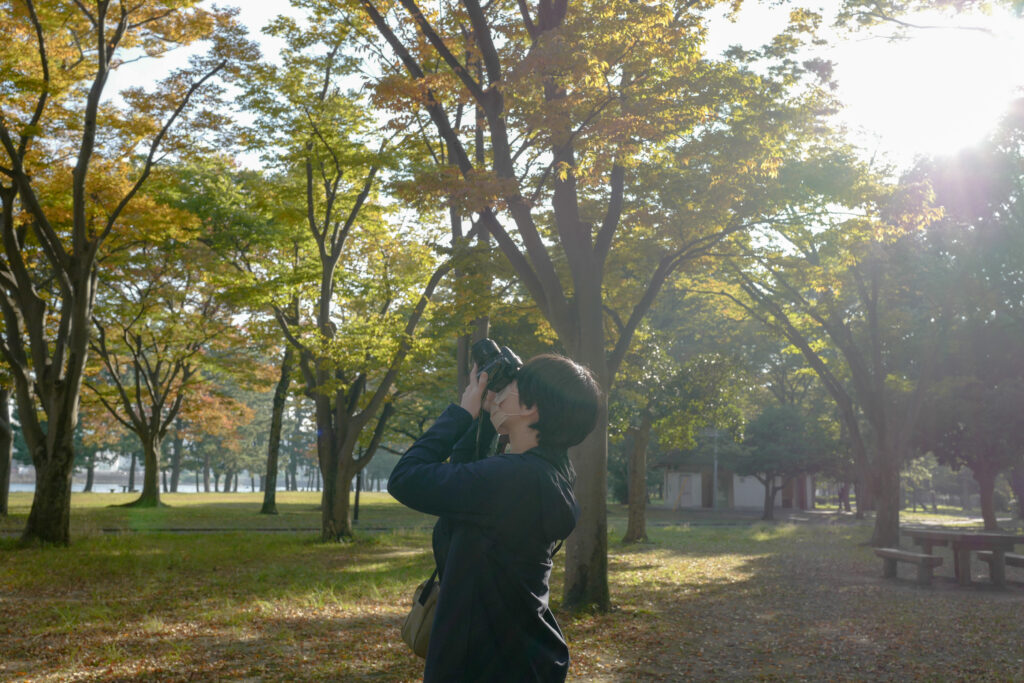 横浜でお手軽デイキャン！野島公園キャンプ場で紅葉撮影