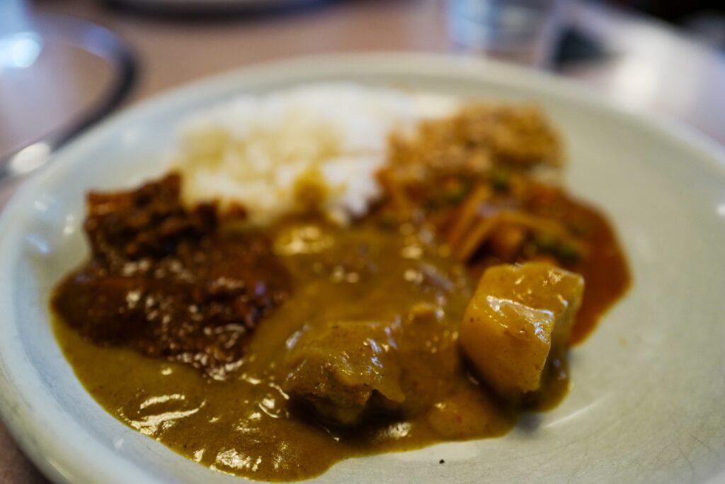 長野2泊3日夫婦ふたり旅：1日目：メーヤウ桐店でカレー食べ放題ランチ