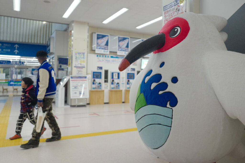 佐渡島夫婦ふたり旅：3日目：佐渡汽船両津港ターミナル