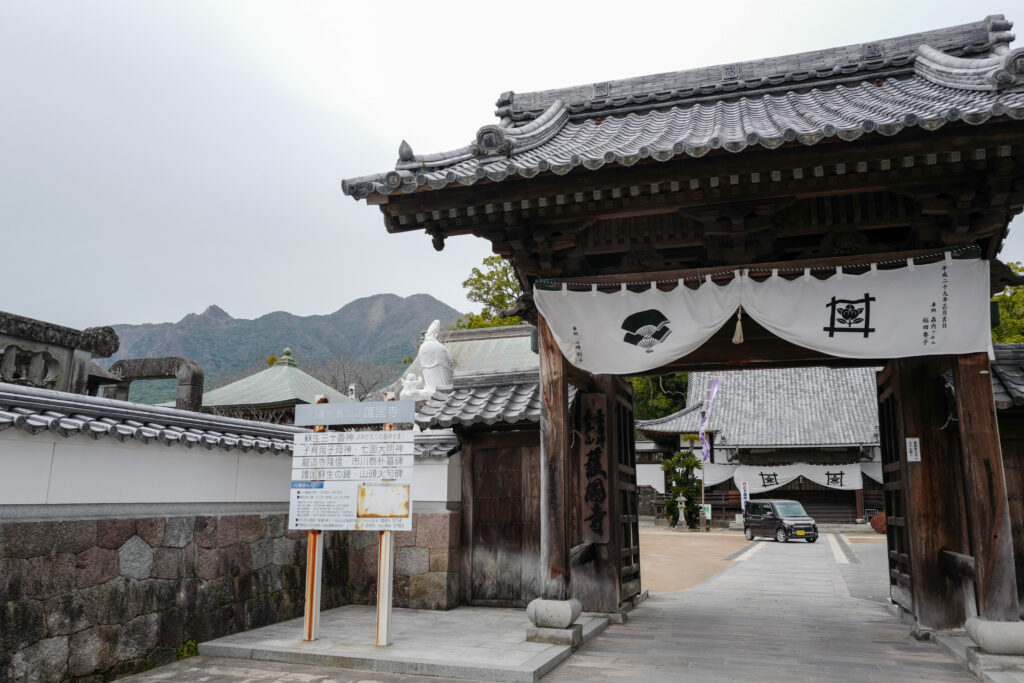 島原・天草4泊5日旅：2日目：島原城下散策　寺町通