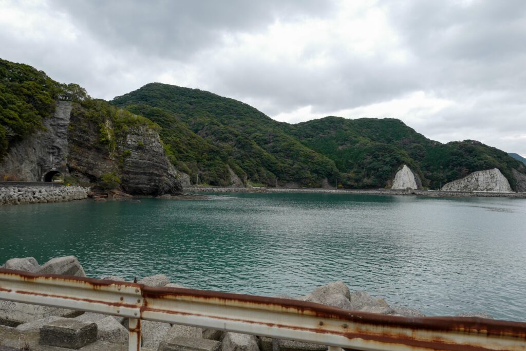 島原・天草4泊5日旅：4日目：天草　本渡バスセンターから世界遺産　潜伏キリシタンの里崎津集落へ　大江天主堂