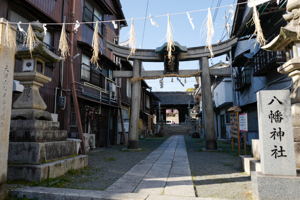 尾道・しまなみ海道4泊5日旅　1日目：尾道散策　久保八幡神社の鳥居