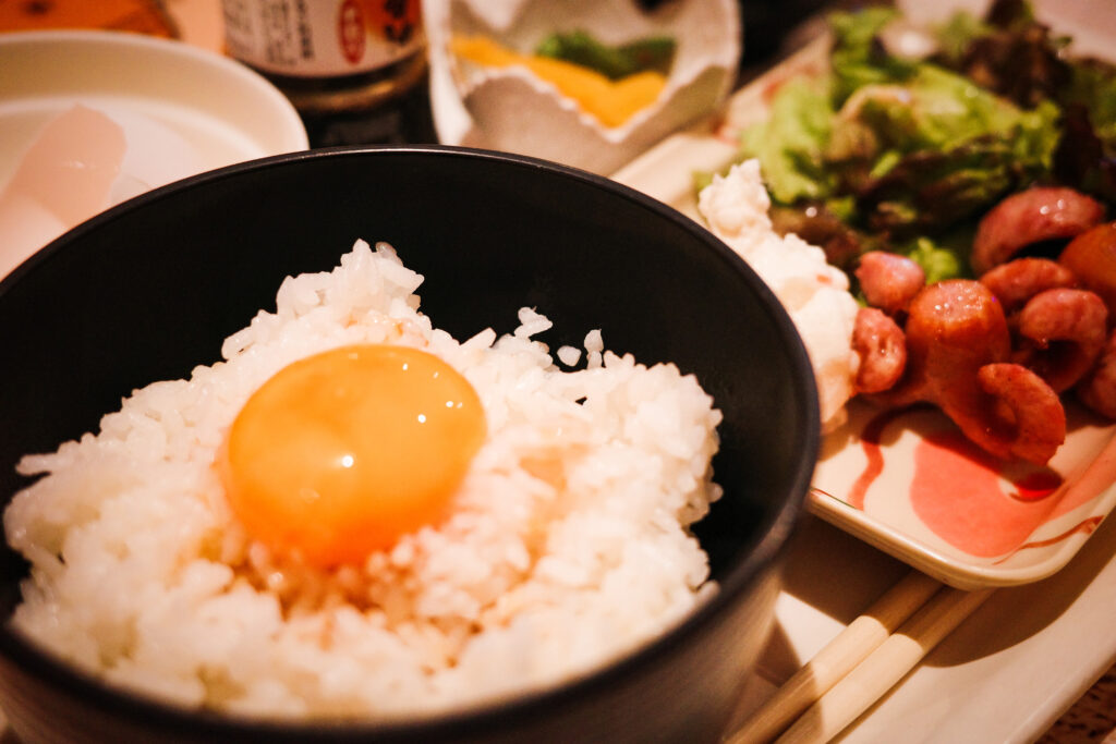 鳥取ひとり旅で食べた美味しいもの：すなば珈琲　たまごかけご飯モーニング