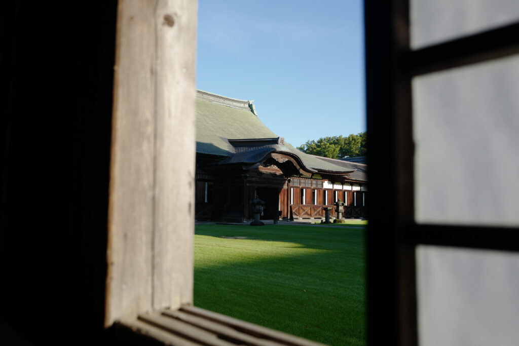 富山３泊４日旅　国宝瑞龍寺日曜早朝坐禅会