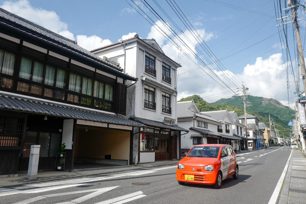 有田　香蘭社周辺のまちなみ