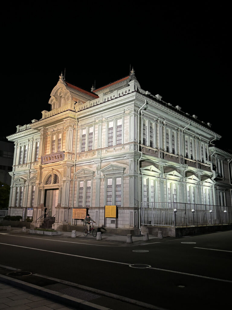 弘前市　旧第五十九銀行本店本館