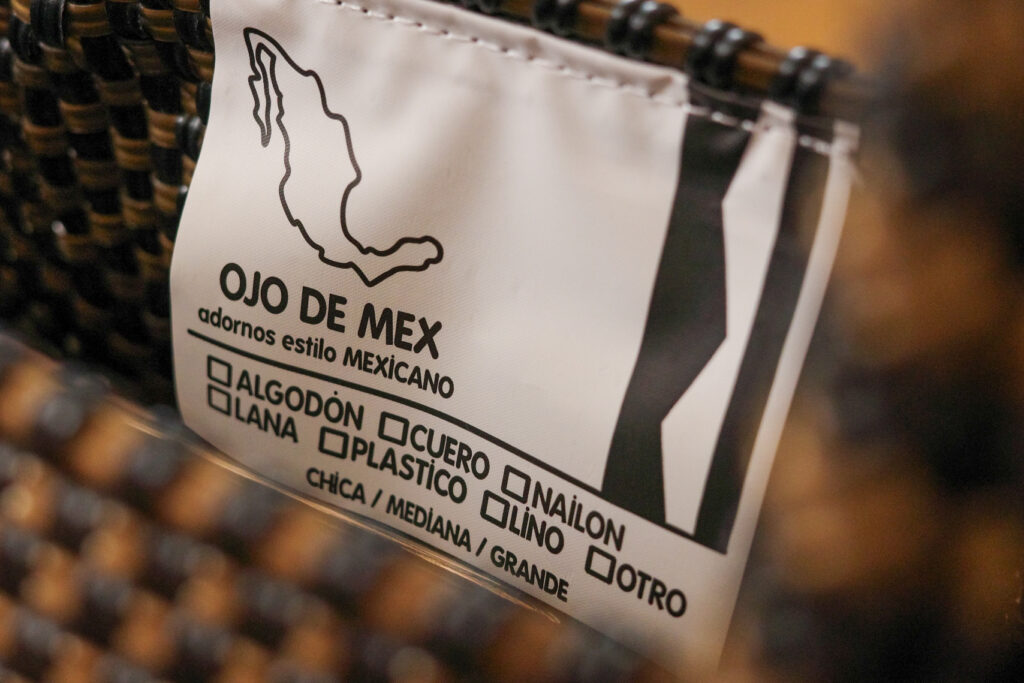 OJO DE MEX（オホデメックス）のメルカドバッグ