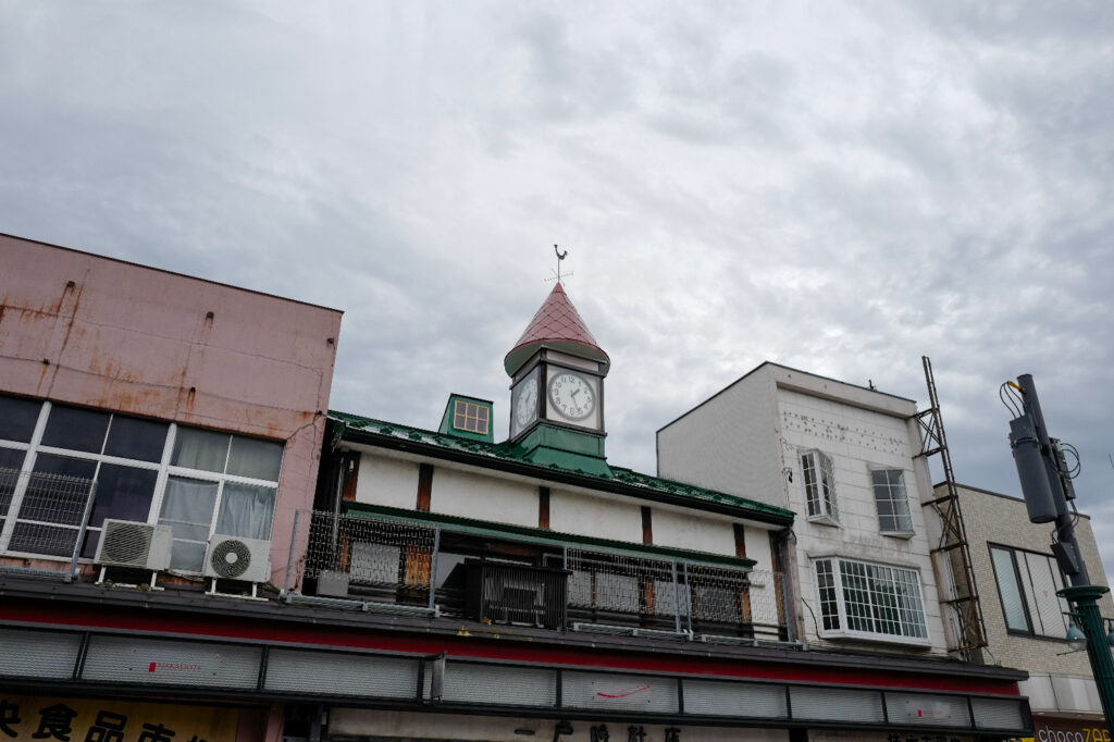 弘前の町並み　旧一戸時計店時計台