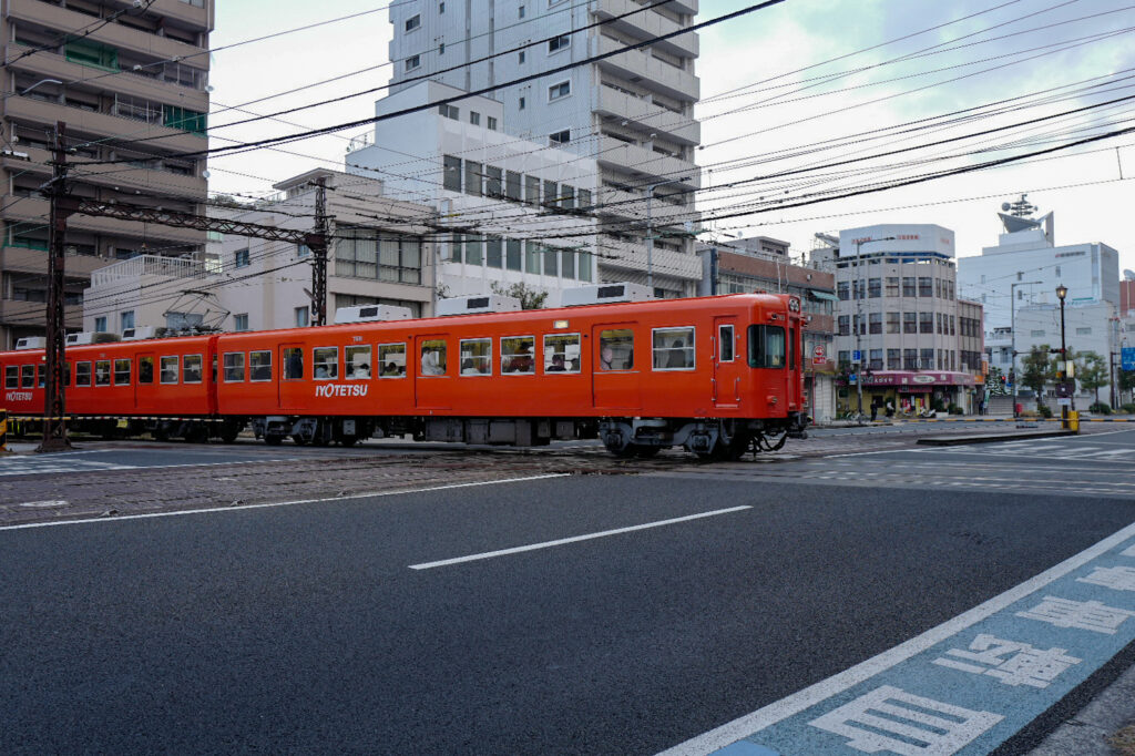 伊予鉄高浜線　市内線　ダイヤモンドクロス