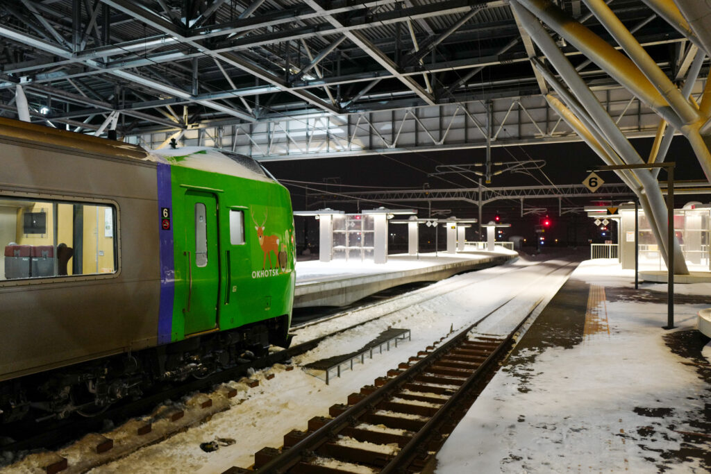 旭川・稚内3泊4日旅　JR宗谷本線各駅停車乗車 早朝の旭川駅