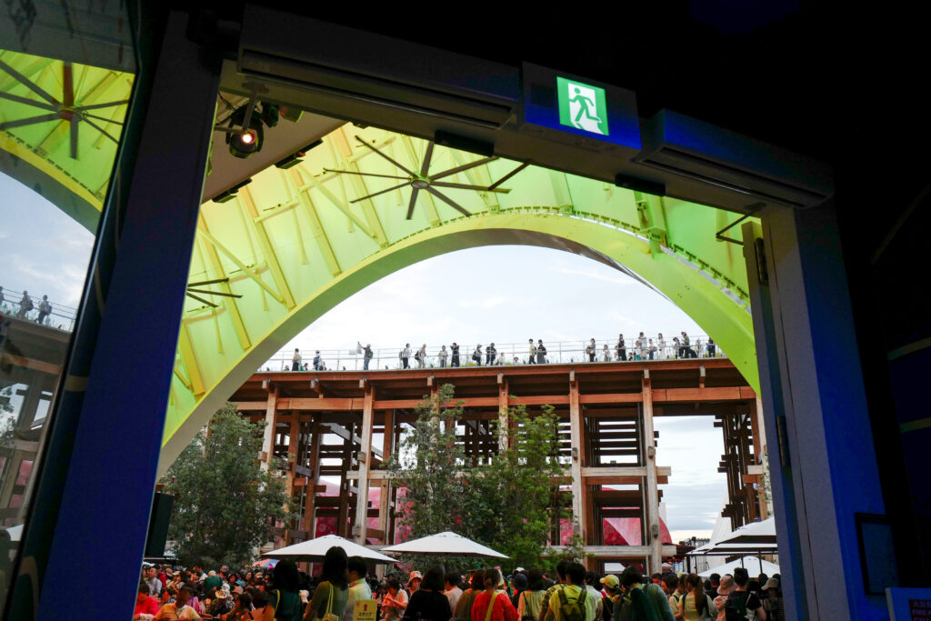 大阪・関西万博2025 ナイトチケット 夢洲駅 東ゲート 大屋根リング