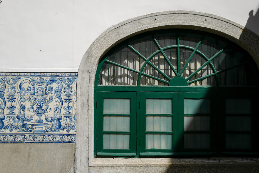 マカオ　セナド広場　市政署　アズレージョ